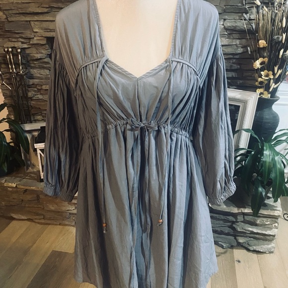 Angel Sleeved Tunic Dress in Charcoal